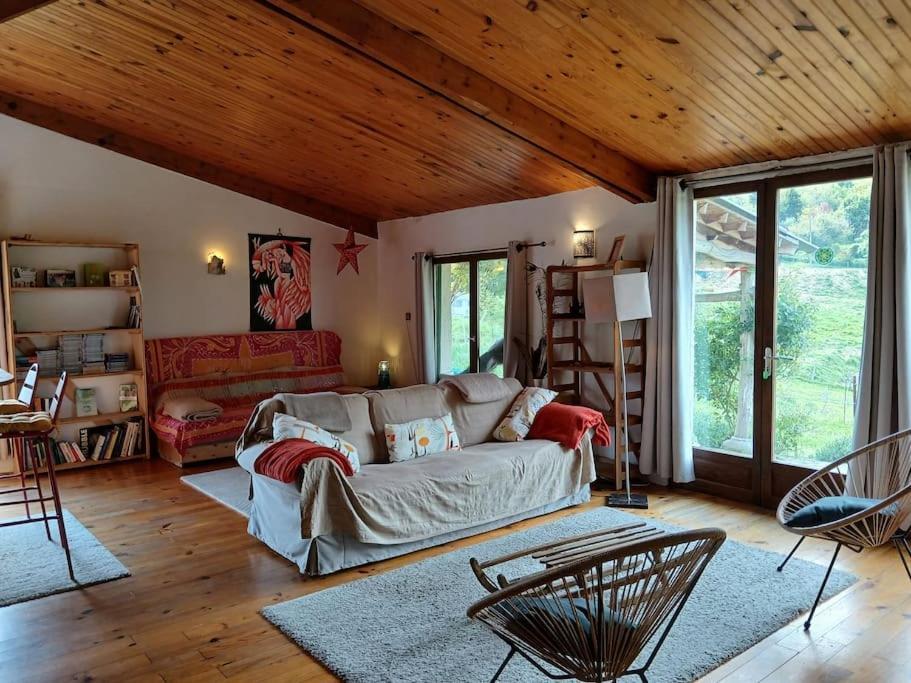 Bright Loft With Mountain And Nature View Sougraigne Exterior photo
